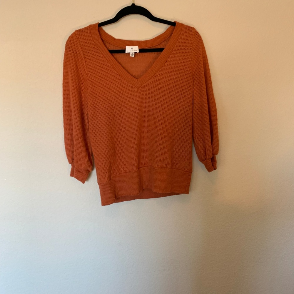 NWOT Women's Socialite V-Neck Waffle Sweater - Picture 7 of 7